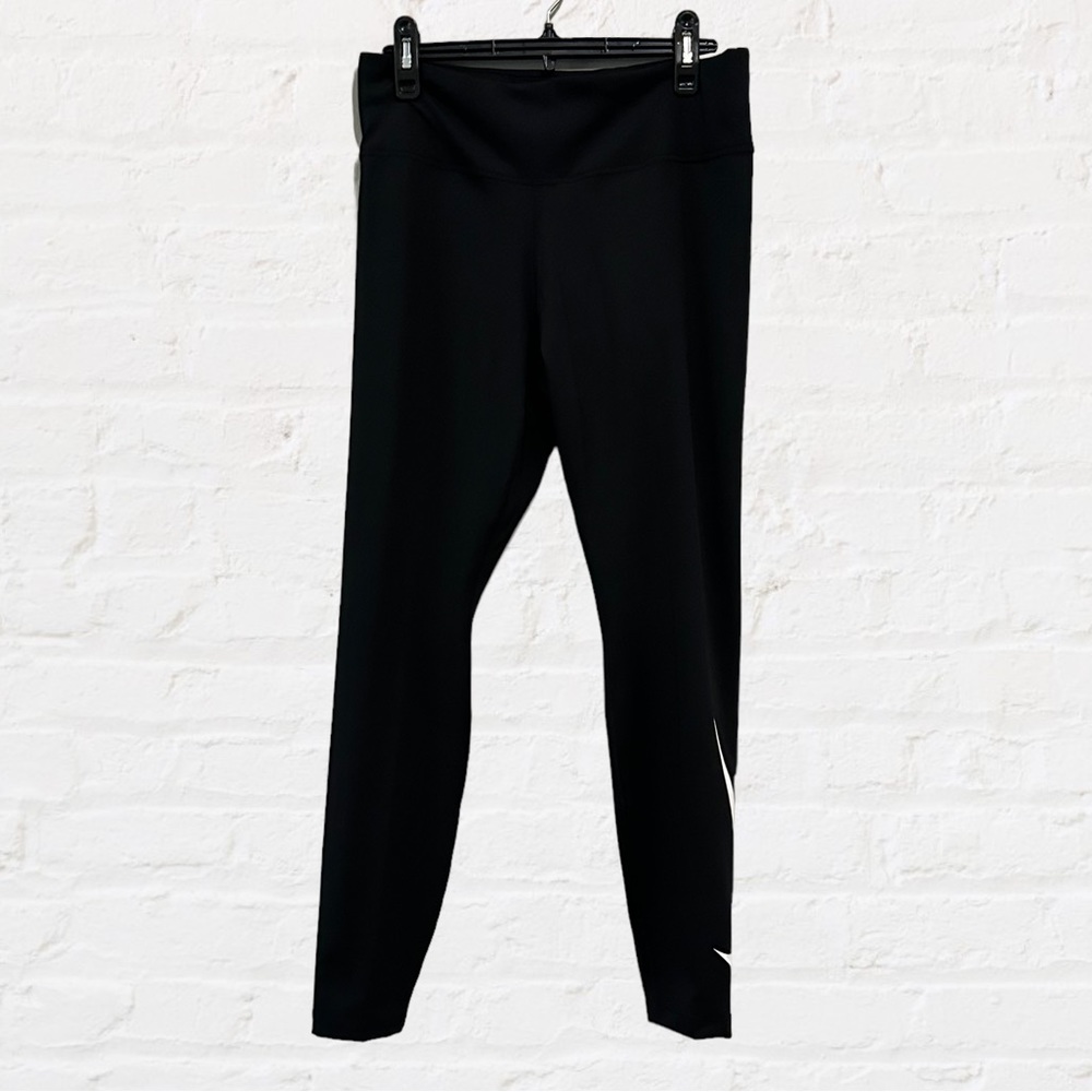 Nike Dri-Fit Mid-Rise 7/8 Length Women’s‎ Sz Large
